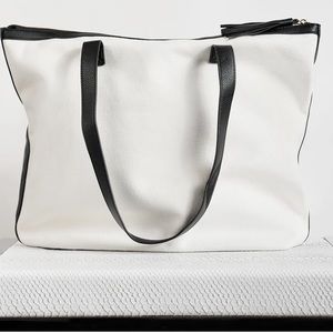 WALTER BAKER Day Tripper tote